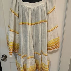 Yellow and white bells leave summer dress